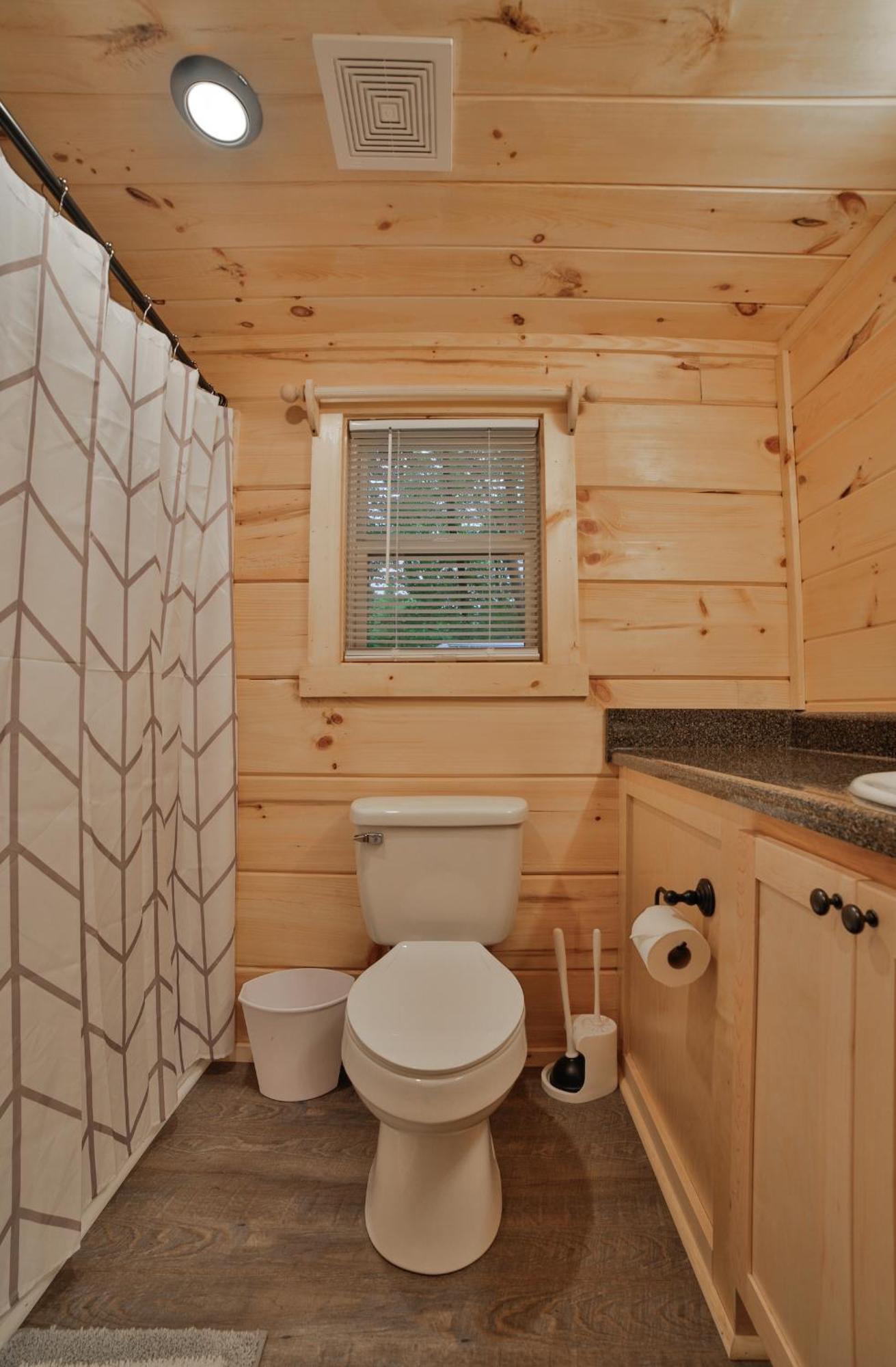 River Cabin Hot Tub & Swim Spa Near Downtown チャタヌーガ エクステリア 写真