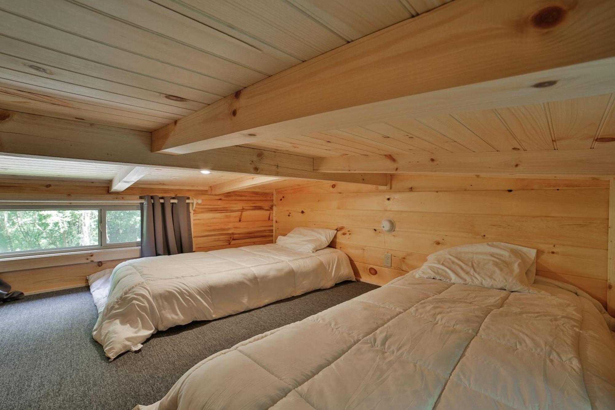 River Cabin Hot Tub & Swim Spa Near Downtown チャタヌーガ エクステリア 写真